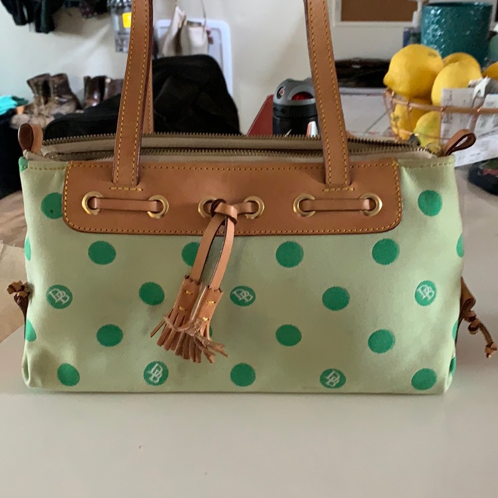 Small handbag dooney and Bourke